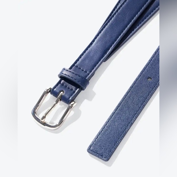 NWT WHBM Wide Buckle Cutout Belt